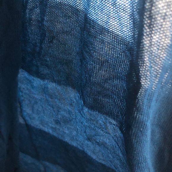 Paris. Gorgeous combo- top and cardigan - converter to new looks. New. - Picture 6 of 6